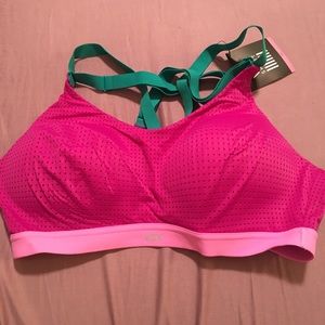 Victoria’s Secret new with tags sports bra. 36 C